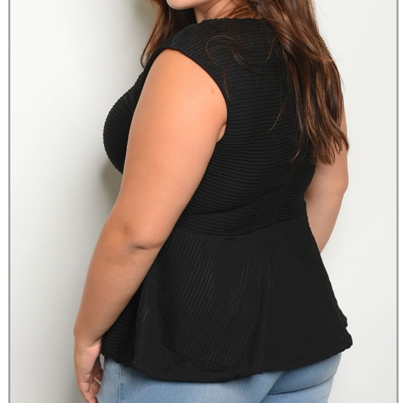 CLOSET CLEARANCE! 
PLUS blk peplum top - Picture 2 of 3